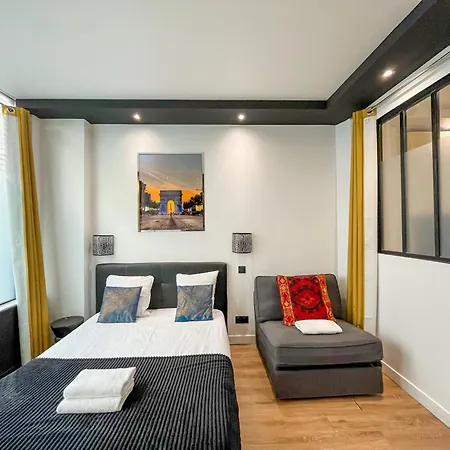 Urbanflat 173 - Pour 6 Quartier Montparnasse Apartment *